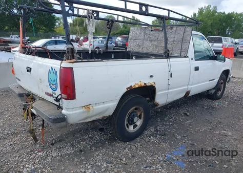 1997 GMC Sierra 2500 Sl z USA, uszkodzony, nr VIN 1GTGC24R1VZ548327